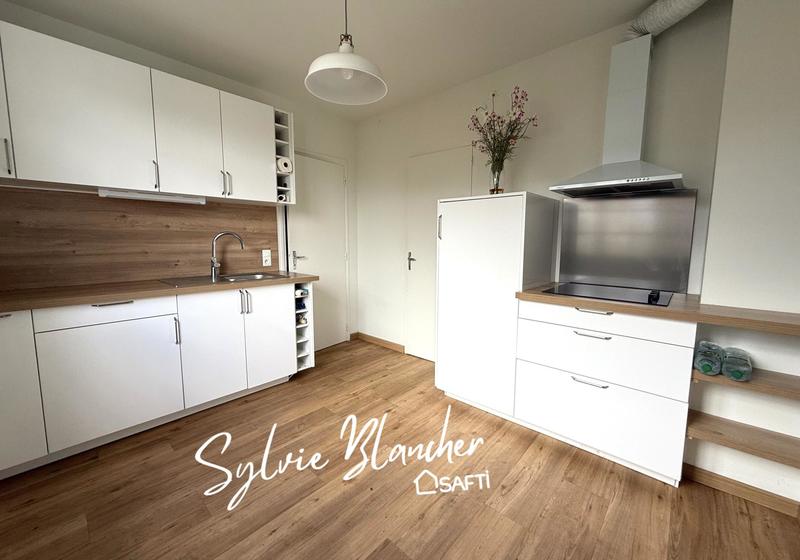 Maison - 122 m² - 6 pièces