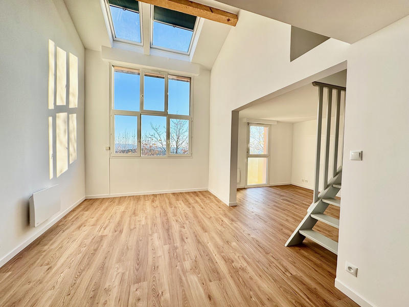 Appartement - 88 m² - 3 pièces