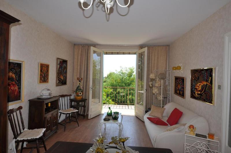 Maison - 90 m² - 3 pièces