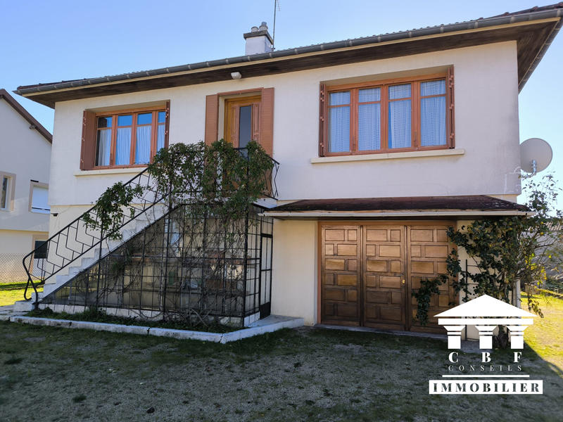 Maison - 95 m² - 5 pièces