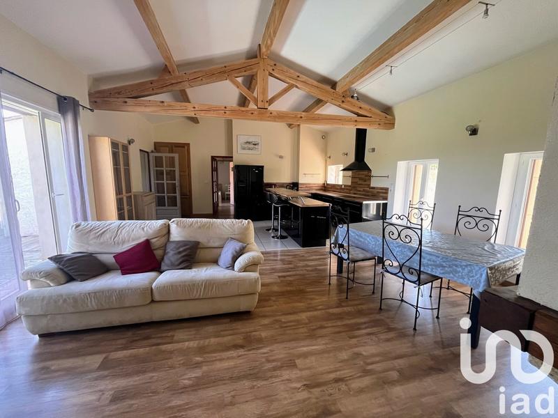 Maison - 170 m² - 5 pièces