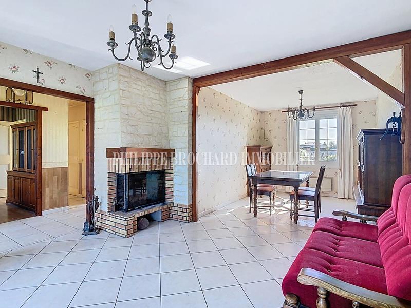 Maison - 83 m² - 5 pièces