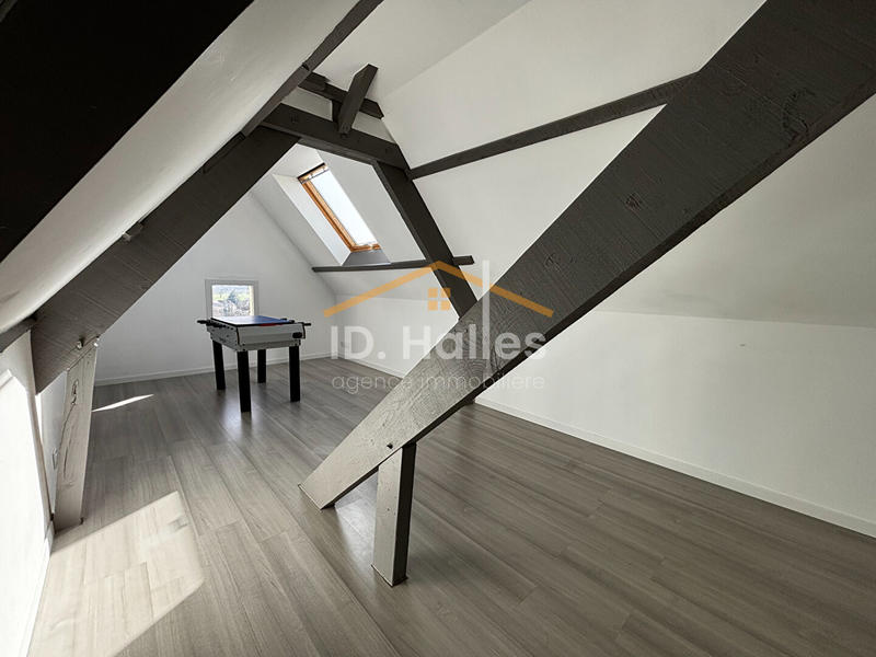 Maison - 189 m² - 7 pièces