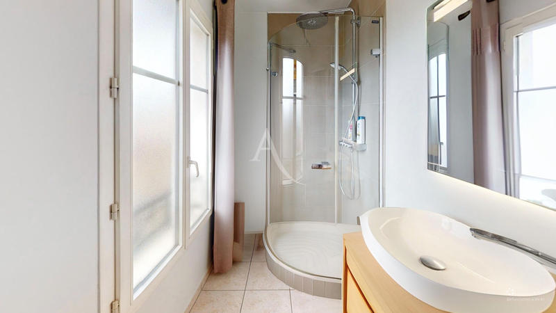 Appartement - 119 m² - 5 pièces