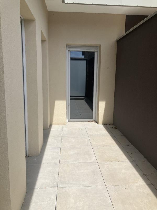 Local commercial - 179 m²