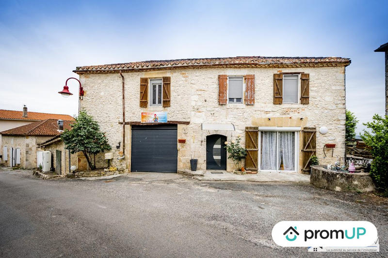 Maison - 202 m² - 5 pièces