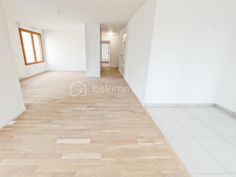 Appartement - 85 m² - 4 pièces