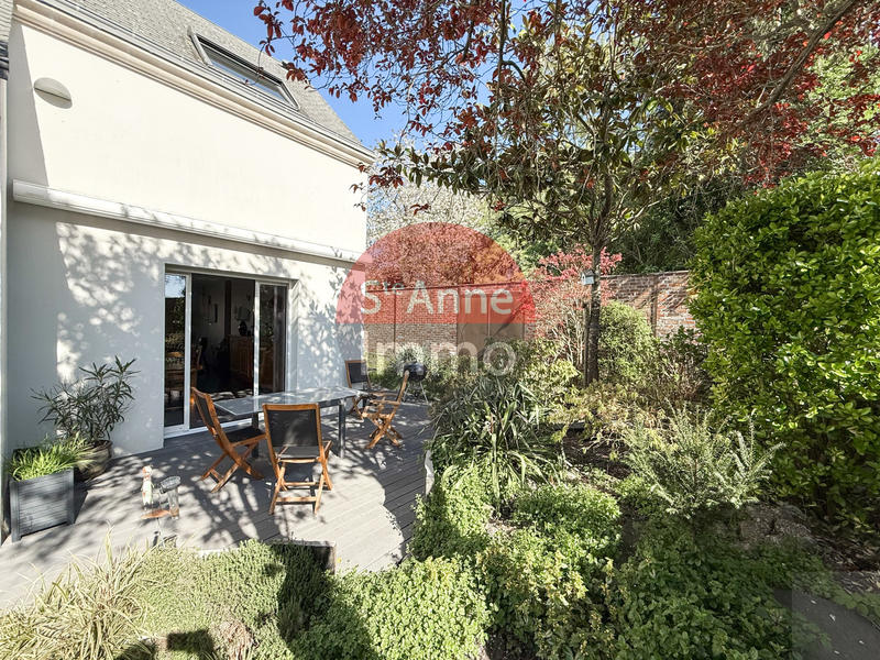Maison - 160 m² - 6 pièces