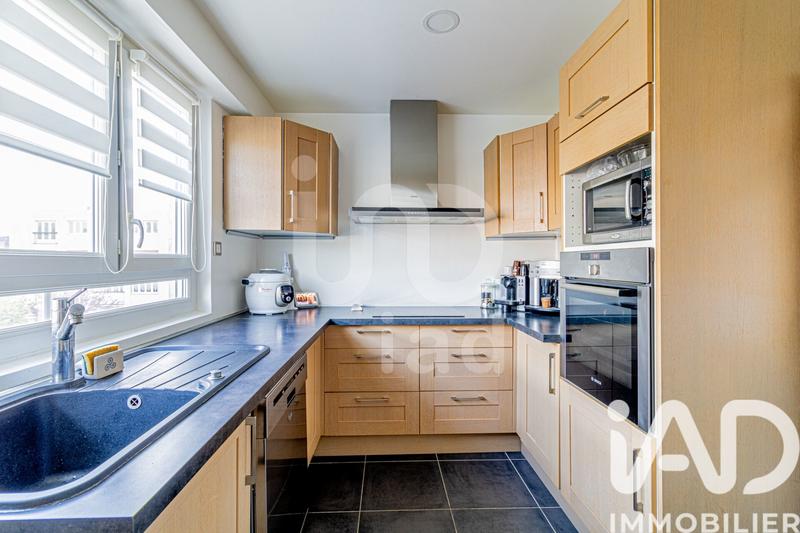 Appartement - 85 m² - 5 pièces