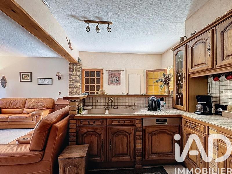 Maison - 111 m² - 6 pièces