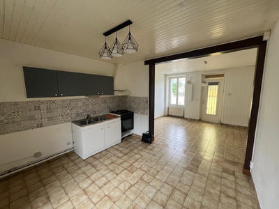 Maison - 75 m² - 4 pièces