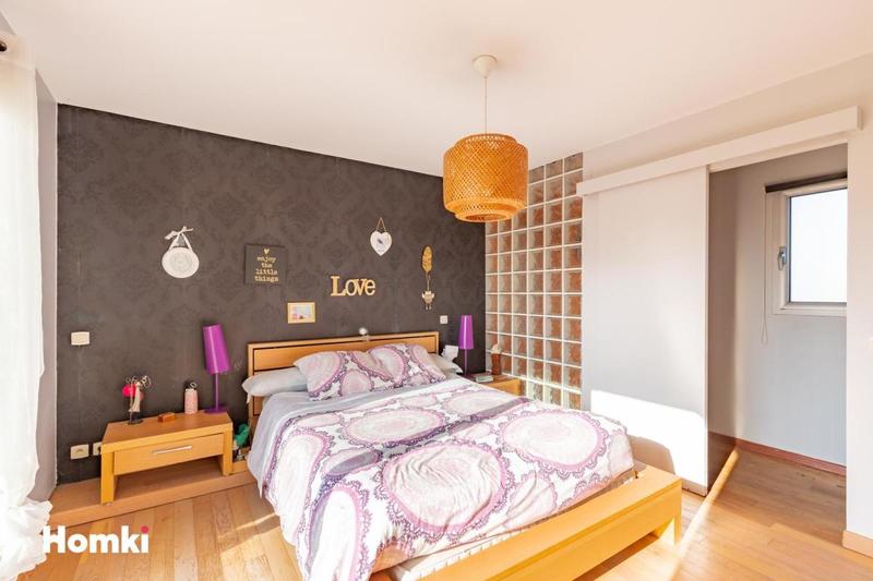 Maison - 160 m² - 5 pièces