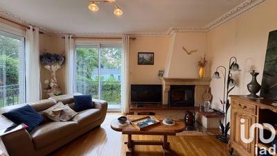 Maison - 153 m² - 8 pièces