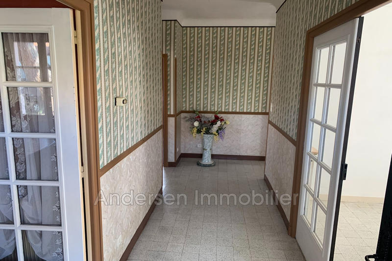 Villa - 107 m² - 6 pièces