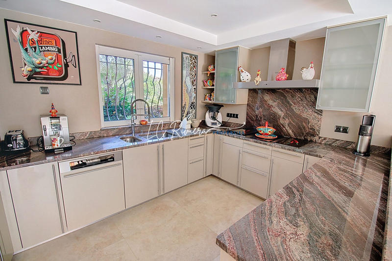 Villa - 178 m² - 4 pièces