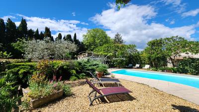 Villa - 182 m² - 7 pièces