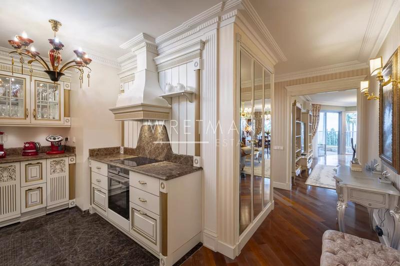 Appartement - 114 m² - 4 pièces