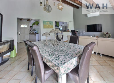 Maison - 163 m² - 4 pièces