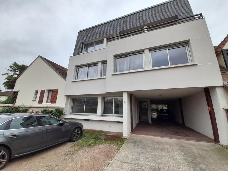 Studio - 32 m² - 1 pièce