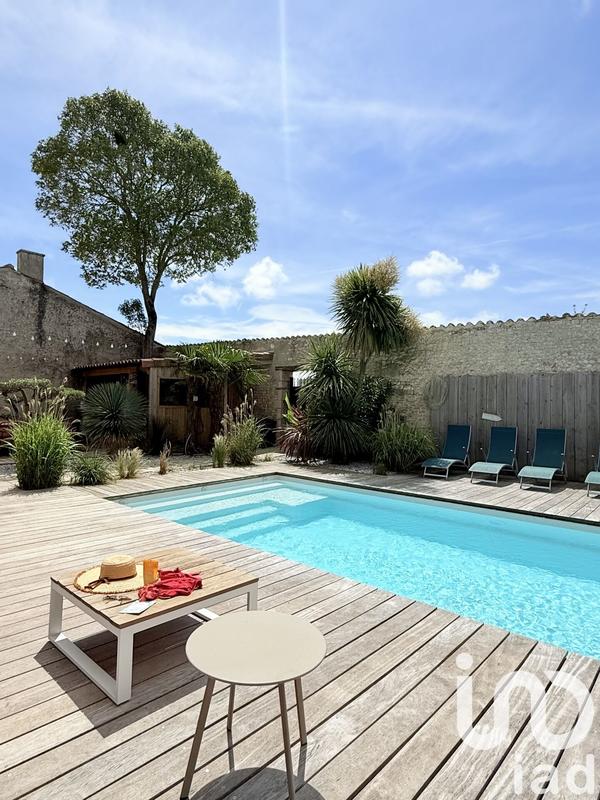 Maison - 622 m² - 14 pièces