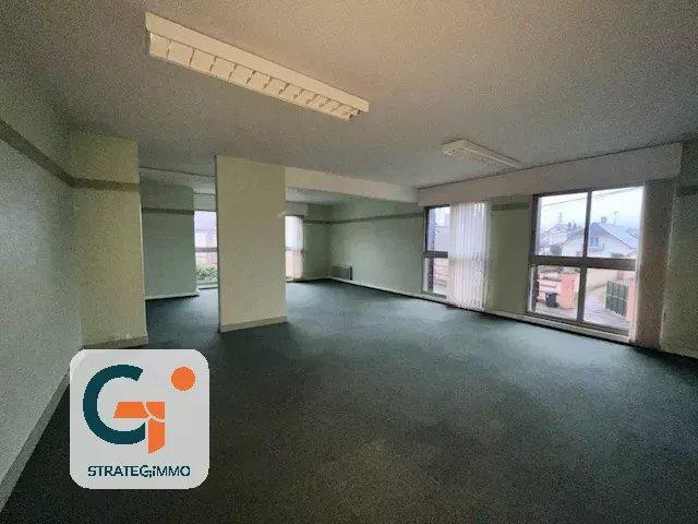 Immeuble mixte - 411 m² - 3 pièces