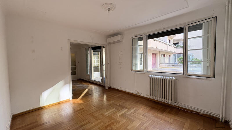 Appartement - 83 m² - 4 pièces