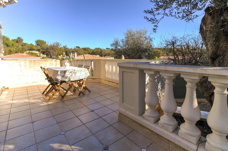 Maison - 104 m² - 4 pièces