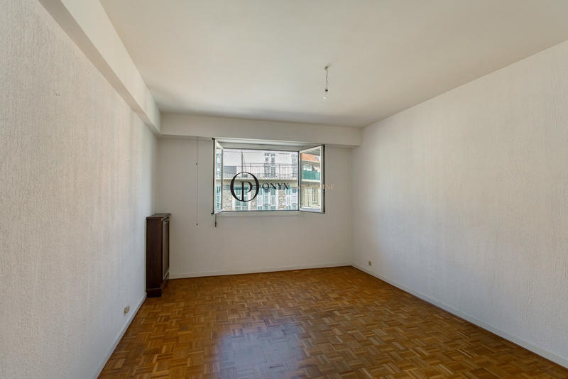 Appartement - 83 m² - 3 pièces