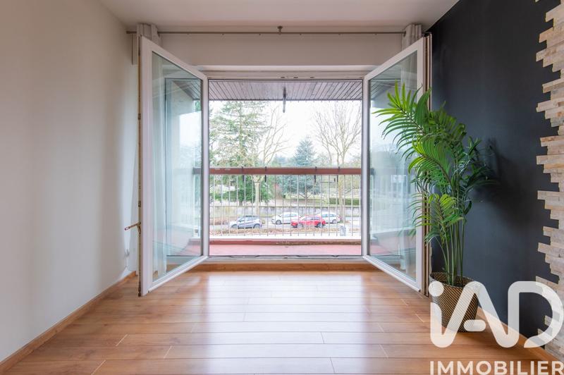 Appartement - 81 m² - 4 pièces