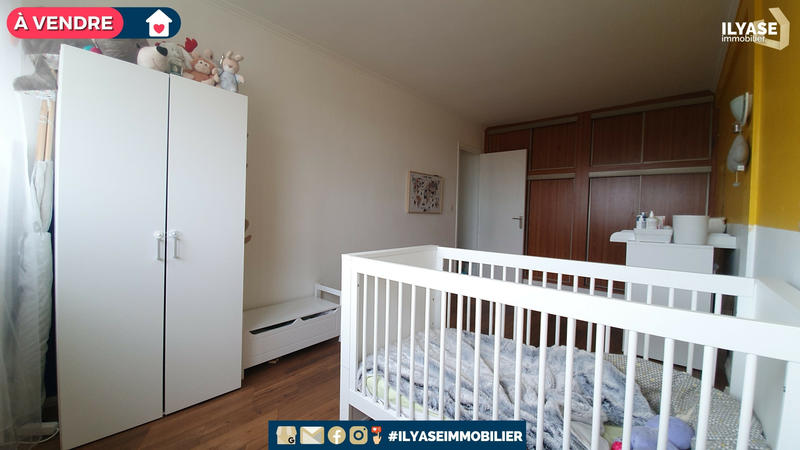 Appartement - 81 m² - 3 pièces