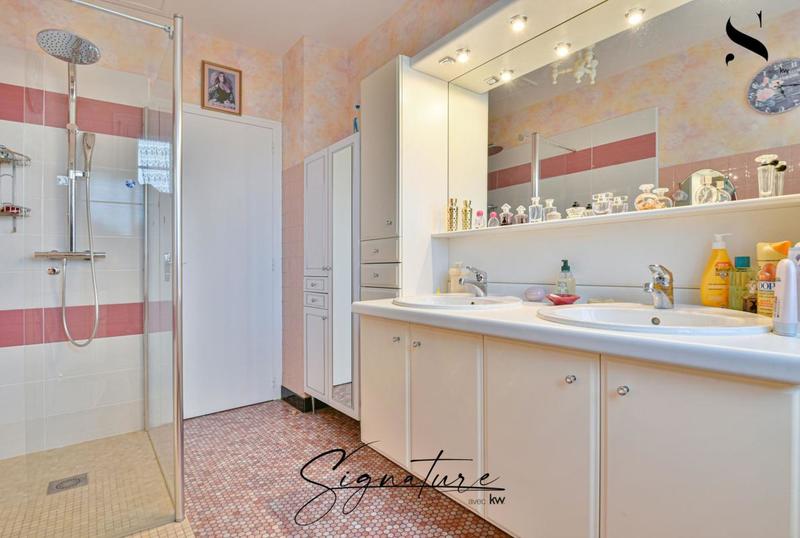 Maison - 84 m² - 4 pièces