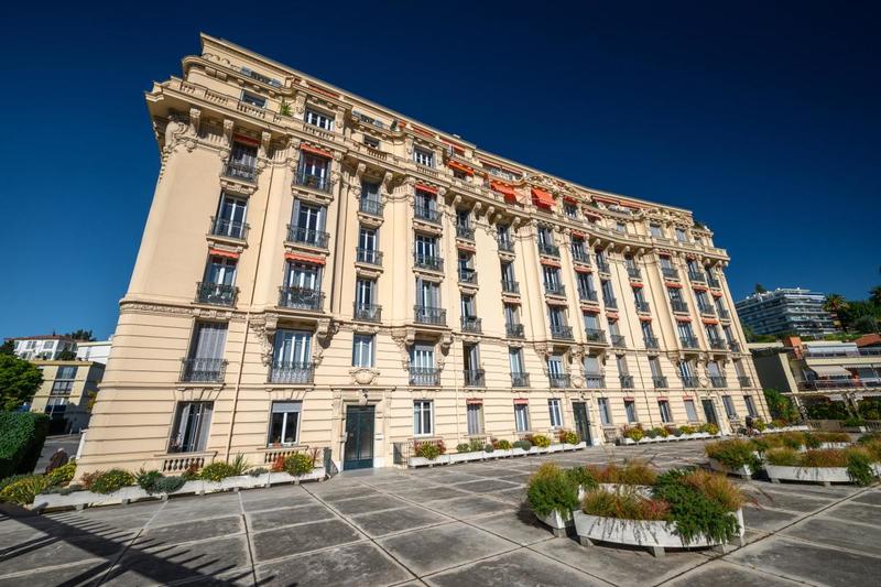 Appartement bourgeois - 125 m² - 5 pièces