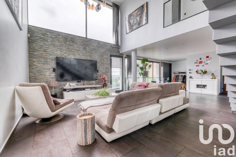 Maison de maîtres - 205 m² - 7 pièces