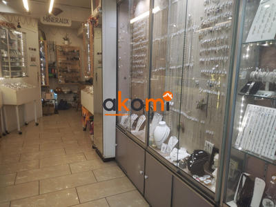Fonds de commerce - Magasins - 25 m²