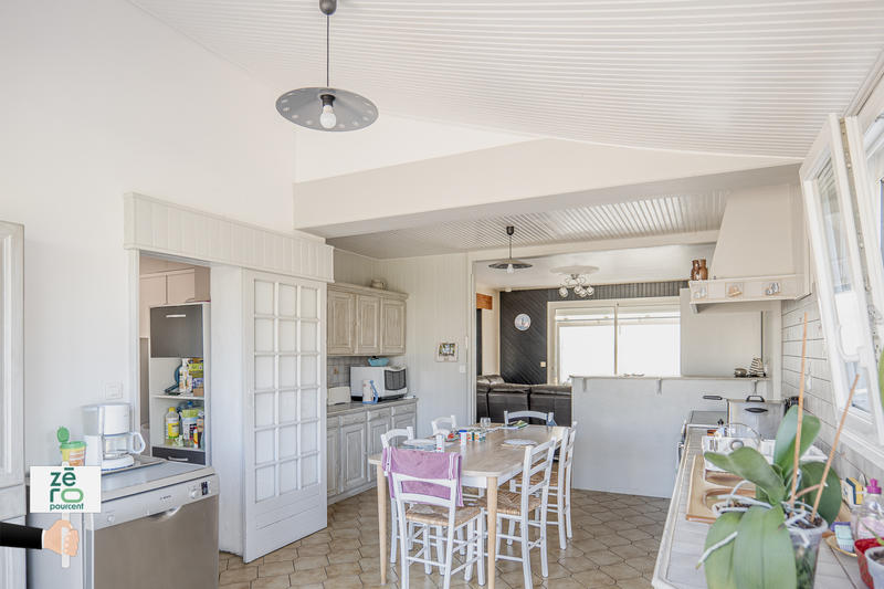 Maison - 187 m² - 7 pièces