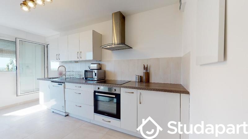 Chambre - 10 m² - 1 pièce