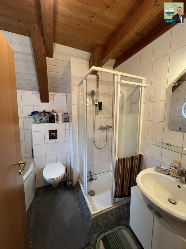 Maison - 349 m² - 12 pièces