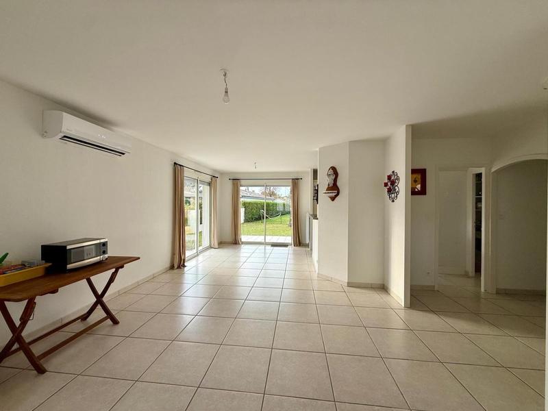 Maison - 95 m² - 3 pièces