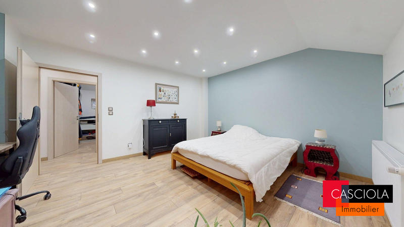 Maison ancienne - 212 m² - 7 pièces