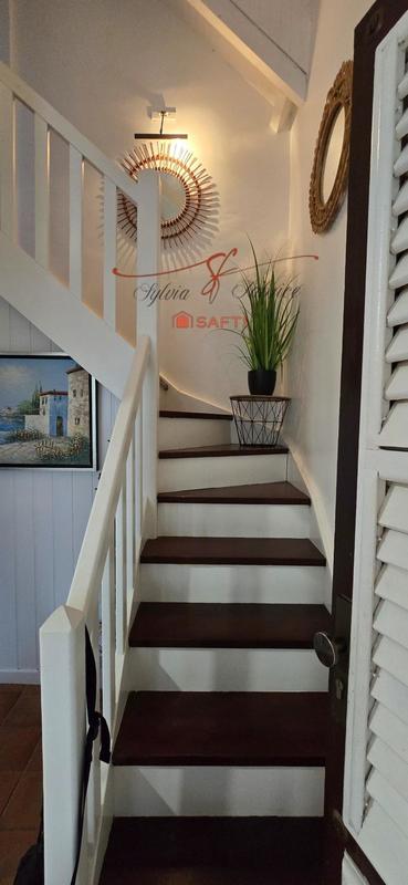 Maison - 120 m² - 4 pièces