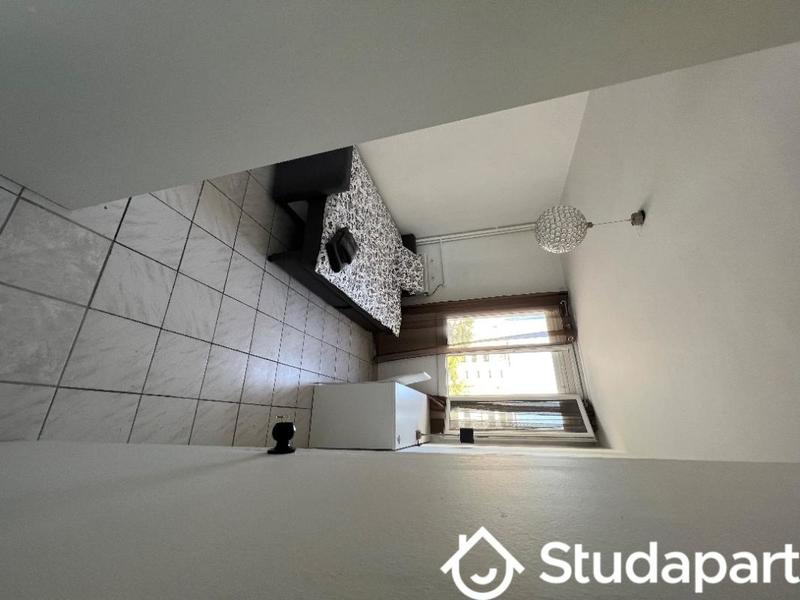 Chambre - 27 m² - 1 pièce