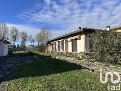 Maison - 95 m² - 4 pièces