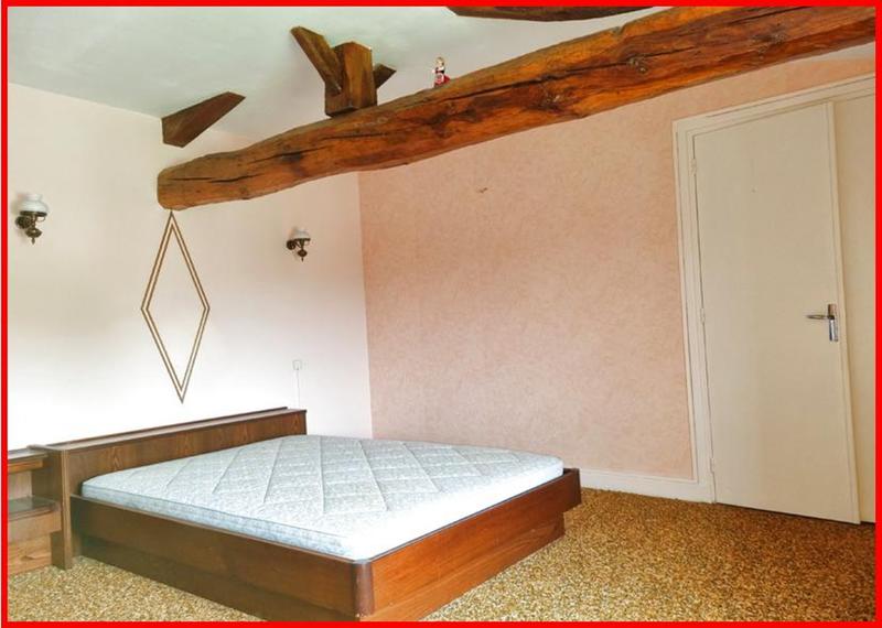 Corps de ferme - 230 m² - 9 pièces