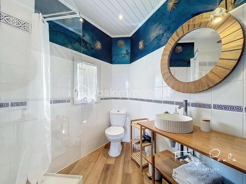 Demeure - 270 m² - 8 pièces