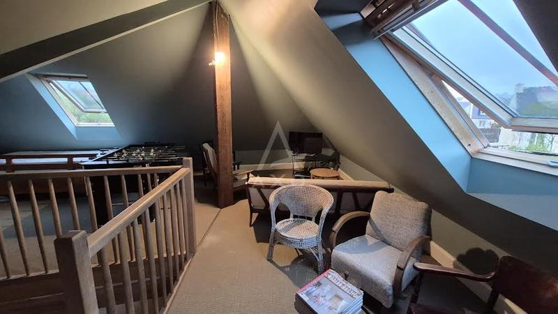 Appartement - 93 m² - 4 pièces