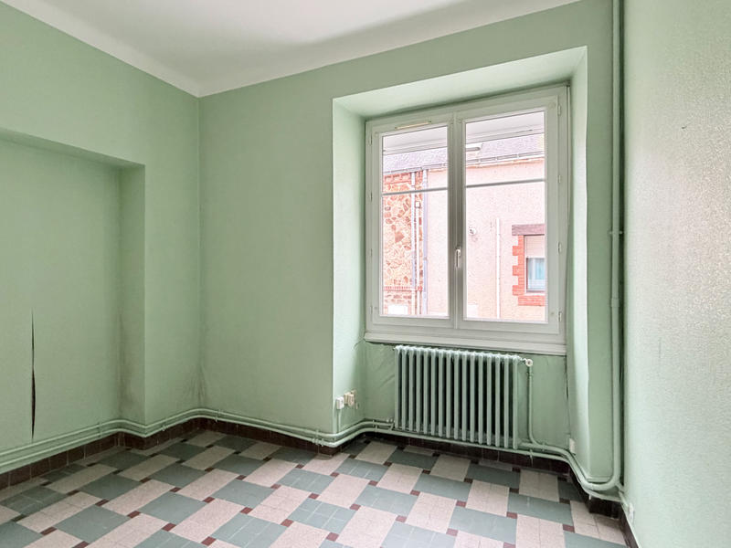 Maison - 158 m² - 8 pièces