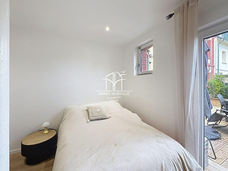 Appartement - 95 m² - 3 pièces