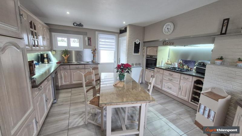 Maison - 112 m² - 6 pièces