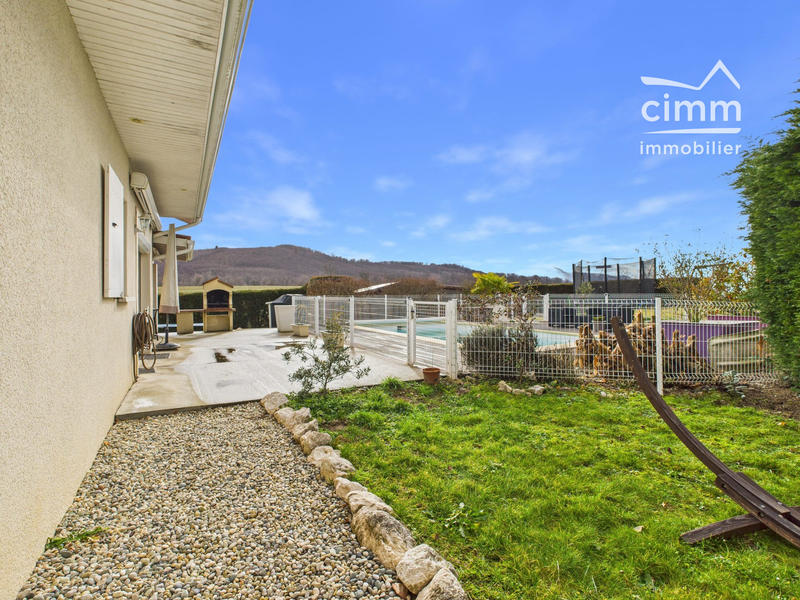 Maison - 110 m² - 5 pièces