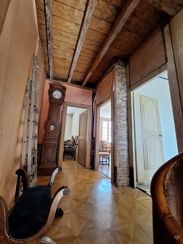 Maison ancienne - 167 m² - 4 pièces